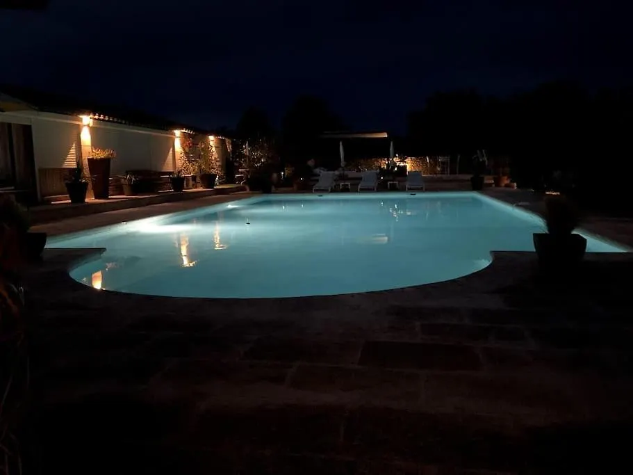 Chambre D'Hotes Chez Maguy B-Villa Makeire Gordes Bed & Breakfast