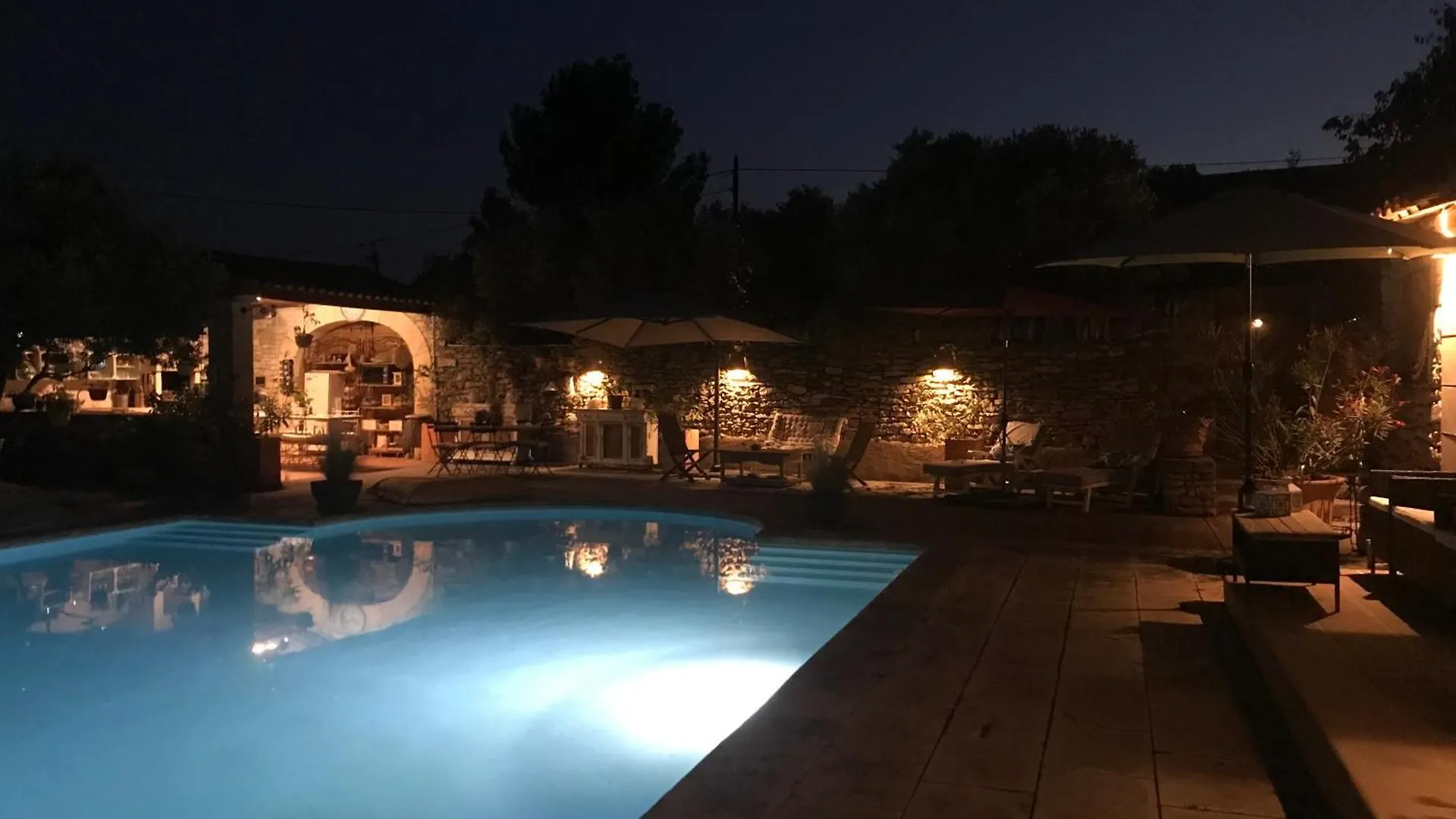 Chambre D'Hotes Chez Maguy B-Villa Makeire Gordes France